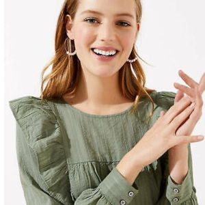 Ruffle Cropped Blouse in sun-kissed leaf